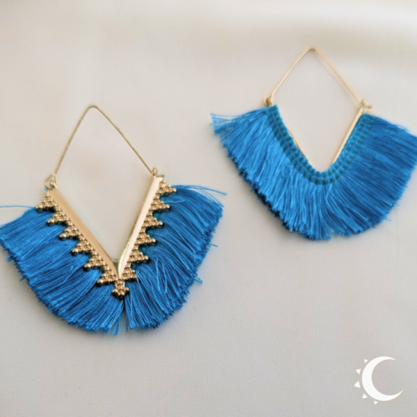 Cool Blue Rhombus Tassel - Image 3