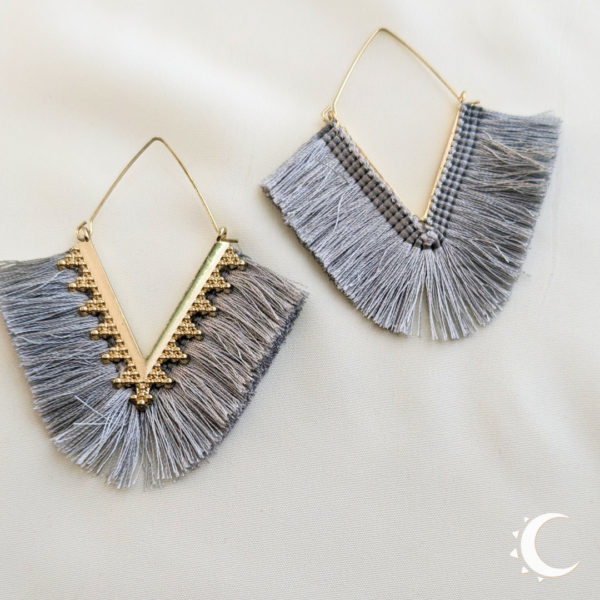 Mountain Mist Rhombus Tassel - Image 3