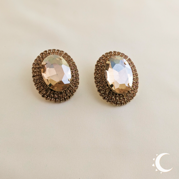 Oval Glamour Studs - Dairy Cream - Image 7